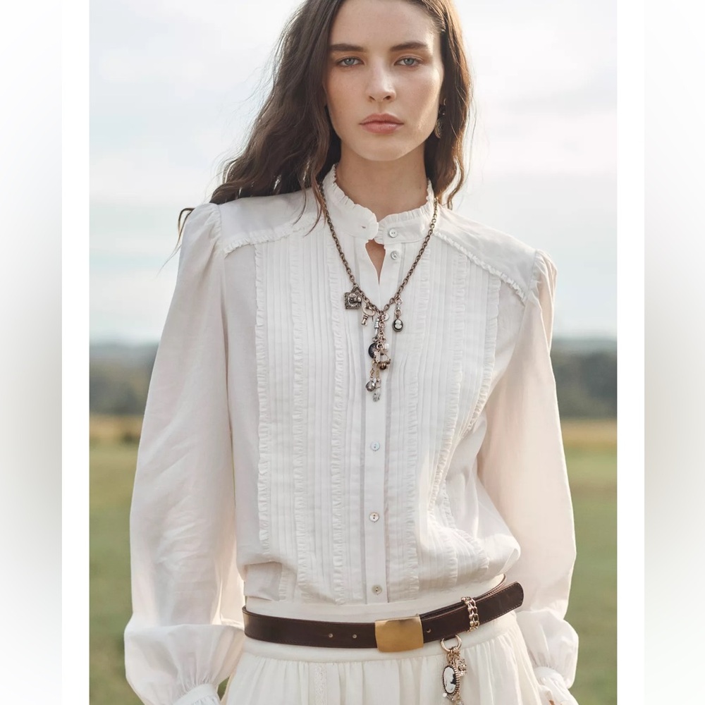 Zara Limited Edition pleated shirt in white cotton yarn